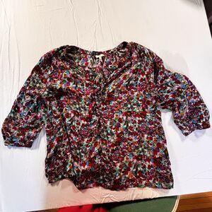Joie‎ Silk Floral Blouse Flowy 100% Silk Floral Pleat and Ruffle Accents
